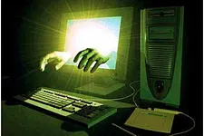 Arnaque poker en ligne : Il confesse avoir volé 280k$ après avoir trouvé Dieu