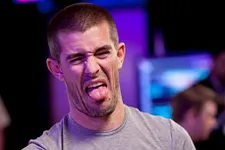 Railbird Report Gus Hansen  (encore) plus gros perdant (-600.144$)