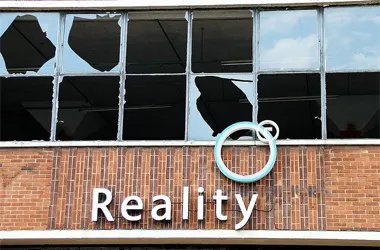 Poker, pub et médias (IV) : bienvenue dans le monde réel