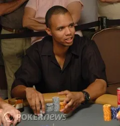Phil Ivey On The Move!