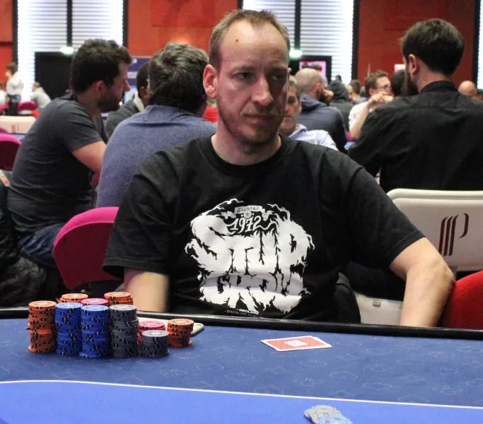 FPO : Nabil Amergoul domine à La Grande Motte, le Youtubeur DocSeven au Jour 2 101