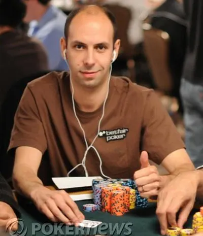 WSOP 2009: Temos 5 Portugueses no Dia 4 do Main Event 0001
