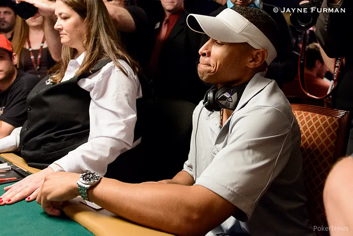 Five Simultaneous All-Ins Create Exciting Money Bubble at WSOP Main Event 103