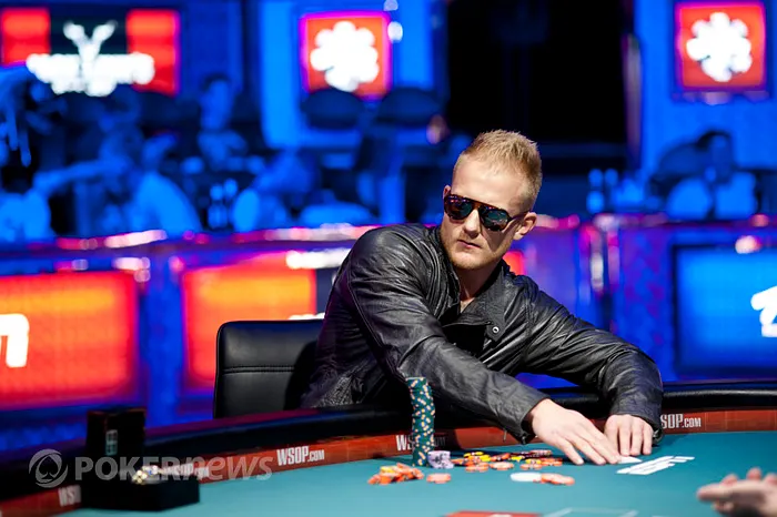 WSOP Week in Photos: Bloch Wins First Bracelet, So Does Force 109