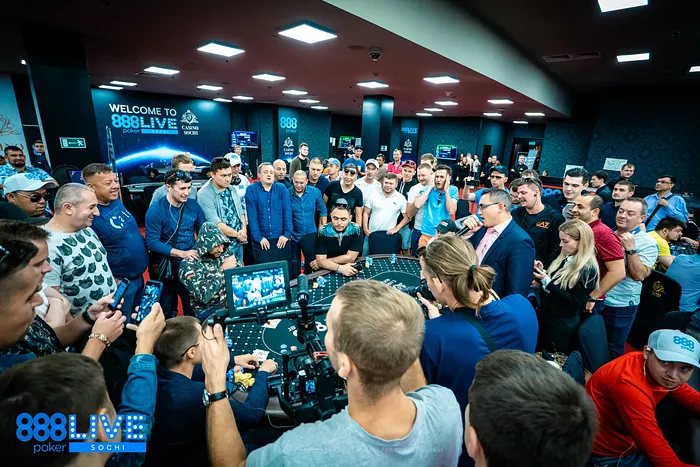 Vitaliy Avanesyan Chops Bubble