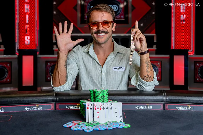 Yuri Martins é pentacampeão da WSOP!