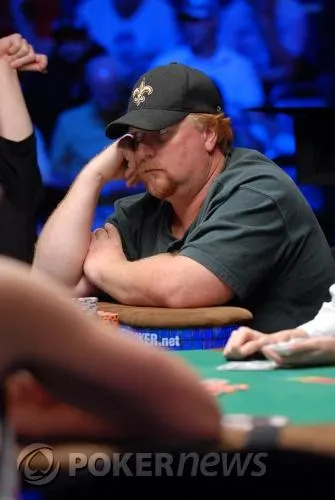 WSOP 2009 Live - Day 7 du Main Event : Les français Saout, Lacay et Balmigère parmi les 27... 101