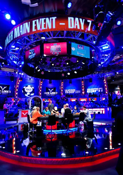 WSOP Através das Lentes: Fotos dos Dias Decisivos do Main Event 127