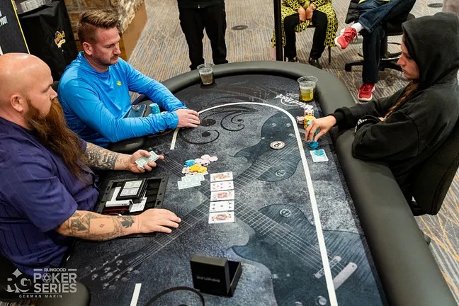 Main Event Heads Up