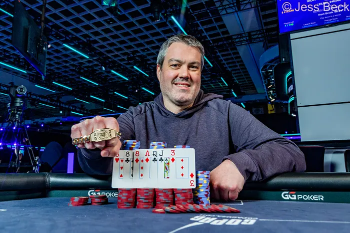 Matt Grapenthien Achieves WSOP Glory Once Again After Winning the $10,000 Stud Hi-Lo Championship
