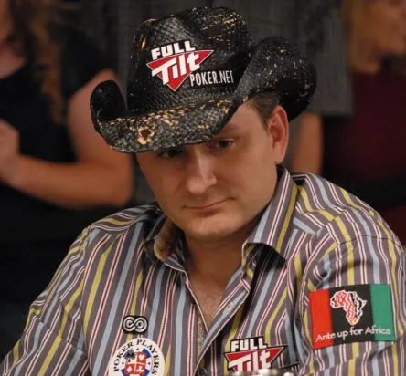 Andy Bloch Visits UNLV Campus; Talks Poker and MIT Blackjack Team 0001