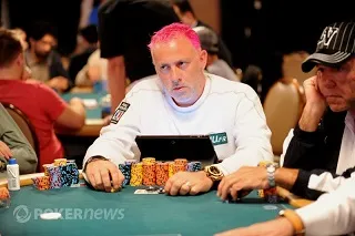 jour 2a main event wsop 2011 guillaume darcourt