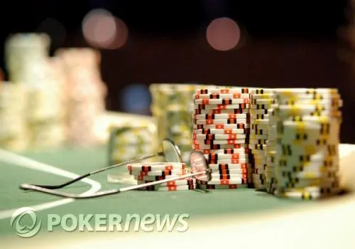 The Weekly Turbo: Assault at the Poker Table, a Singing Poker Player, and More 0001