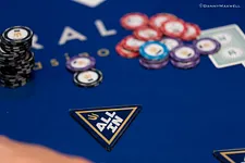 His and Hers Poker: A Hand Against 'Inelastigirl'
