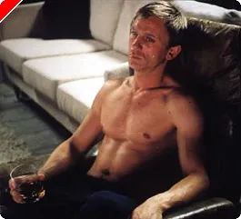 Campeão De Strip Poker Desafia James Bond 0001