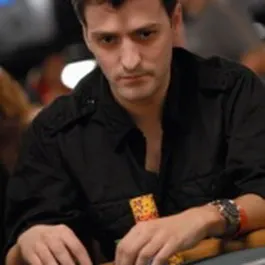 Resumo Participação Portuguesa no Main Event Dia 1 WSOP 2008 0001