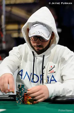 WSOP: Las Vegas, ore 22.00, Davide mettilo al polso, per tutto il poker italiano! 101