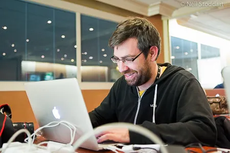 Les coulisses de La Maison Du Bluff avec 4 vidéos de Tapis_Volant 0001