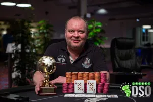 Pas de Frenchy en TF, Gloub finit 12e d'un Unibet DSO Rozvadov avec Overlay 101