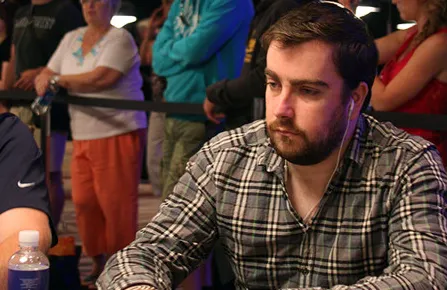 Partouche Poker Tour Cannes 2012 – Jour 2 : le Belge Onana en tête, Saout sur ses talons