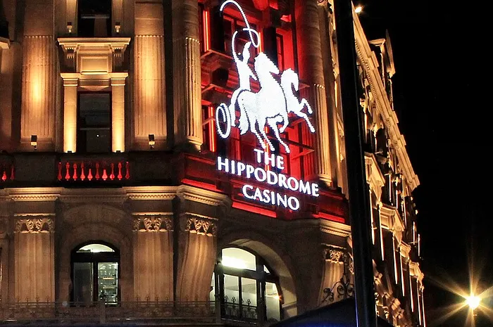 Poker Player Banned for Hit-and-runs Sues London Casino