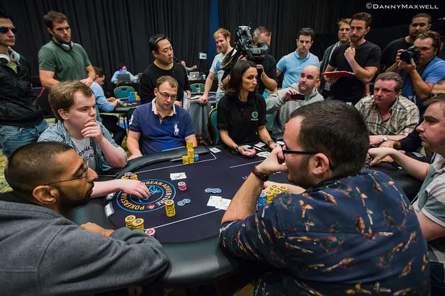 Andreas Kynsveen - black & white stripped shirt bubbles the 2014 PCA Main Event