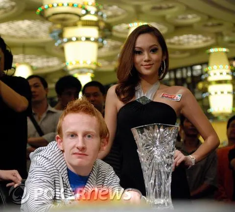 PokerStars.net Asia Pacific Poker Tour Macau Day 4: Dermot Blain Wins the Main Event 0001