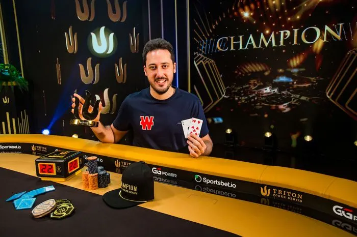 Adrian Mateos Campeão Triton Poker