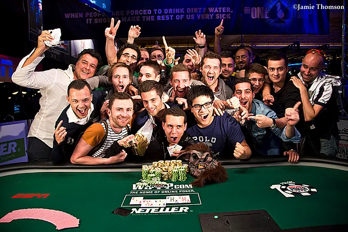 Hugo Pingray lors de sa victoire sur les WSOP en 2014