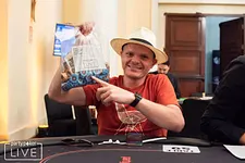 Fábio Batista Chip Leader para o Dia Final do High Roller do MILLIONS SA