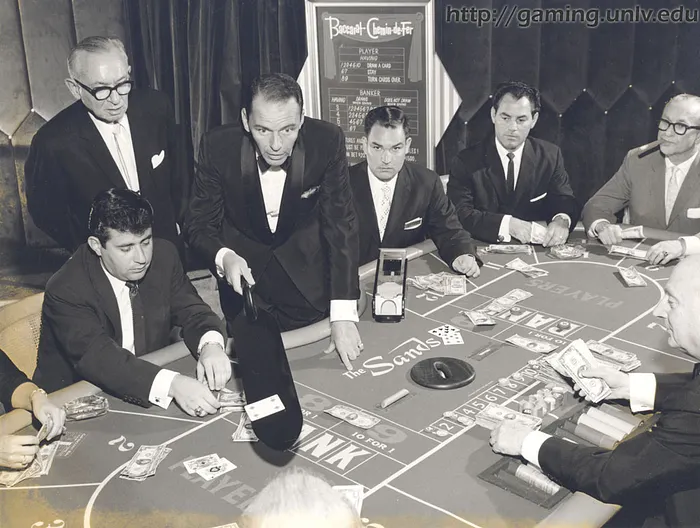 Baccarat au Sands pour F. Sinatra