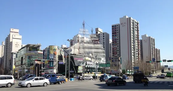 Life On the Road: Seoul 103