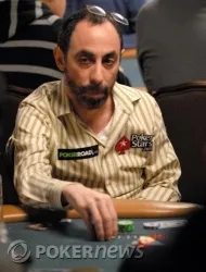 Barry Greenstein leads after the first day's play