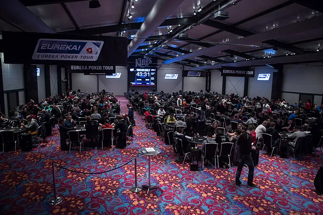 287 players return for Day 2
