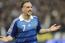 La France se déplace au Luxembourg vendredi 25 mars à 21h pour les éliminatoires de l’Euro 2012. Cotes et paris