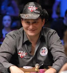 Entrevista PokerNews: Andy Bloch 0001