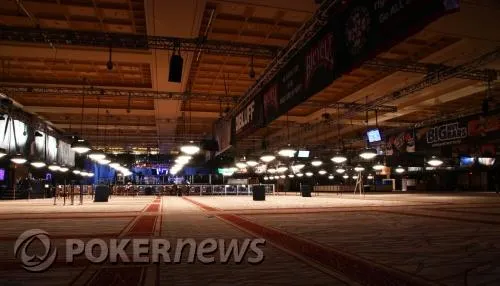 WSOP 2009 Live - Day 7 du Main Event : Les français Saout, Lacay et Balmigère parmi les 27... 107