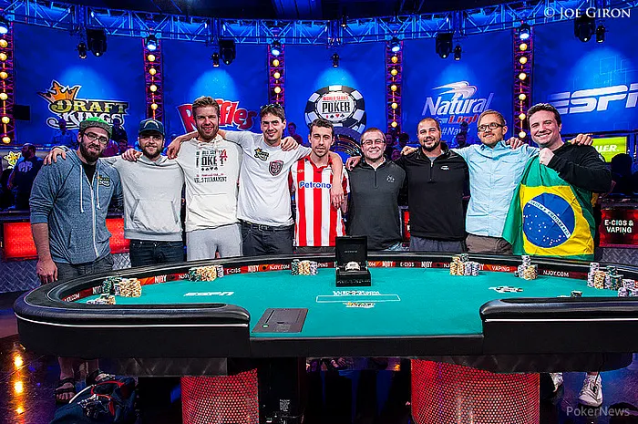 Table finale WSOP 2014 : Newhouse encore November Nine (Main Event)