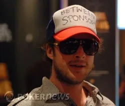 Hamish Blake with a subtle message