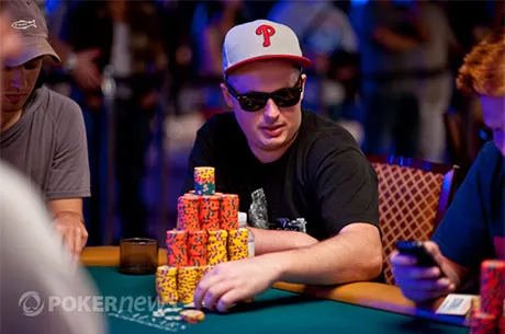 Main Event WSOP, Jour 4 : la bulle explose, Volpe mène 284 survivants