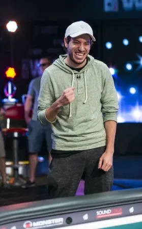 WPT Tournament of Champions: Daniel Weinman triomphe, Michael Mizrachi runner-up 101