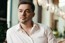 Ruslan Bangert: Head of Stretch Network