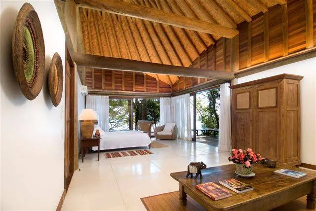 Ganhou a FT das WSOP ou o Euromilhões e Não sabe o Que Fazer ao Dinheiro? 112