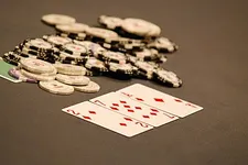 Being Deceptive by Not Being Deceptive -- A Poker Paradox Explained