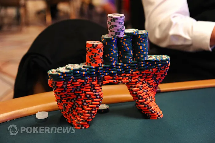 WSOP 2012 : Comment les joueurs tuent-ils le temps à une table ? 104