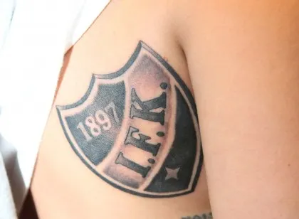 Nuevo tatuaje para "Ziigmund" debido a una apuesta 101