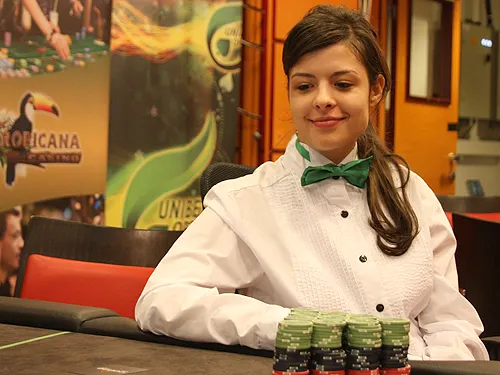 Reportage Pokernews live : Unibet Open Budapest 2010 du 4 au 7 mars + freerolls packages Unibet Open tous les soirs à 21h00.