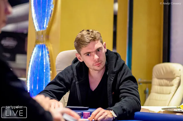 Holz sets ElkY all in