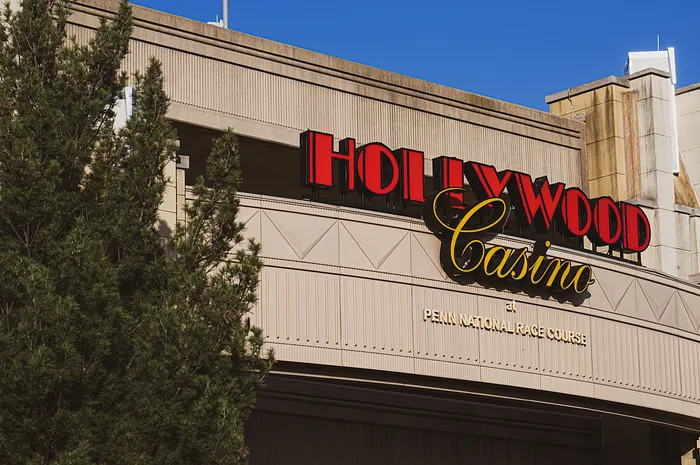 Hollywood Casino