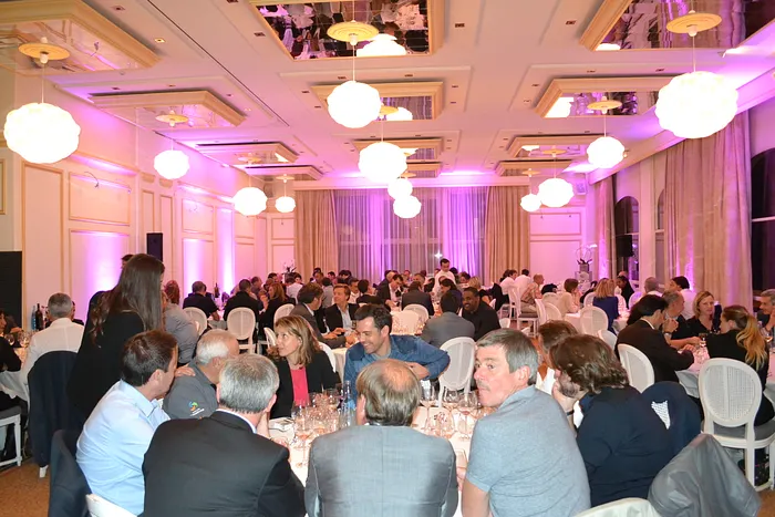 Les salons qui ont accueilli le dîner